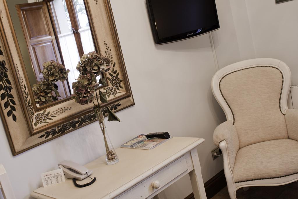 ארנוארו Hotel Posada La Robleda (Adults Only) מראה חיצוני תמונה