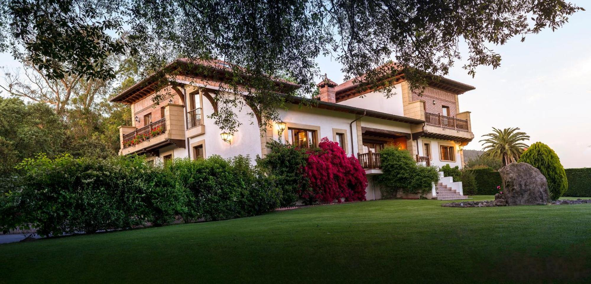 ארנוארו Hotel Posada La Robleda (Adults Only) מראה חיצוני תמונה