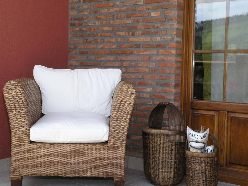 ארנוארו Hotel Posada La Robleda (Adults Only) מראה חיצוני תמונה